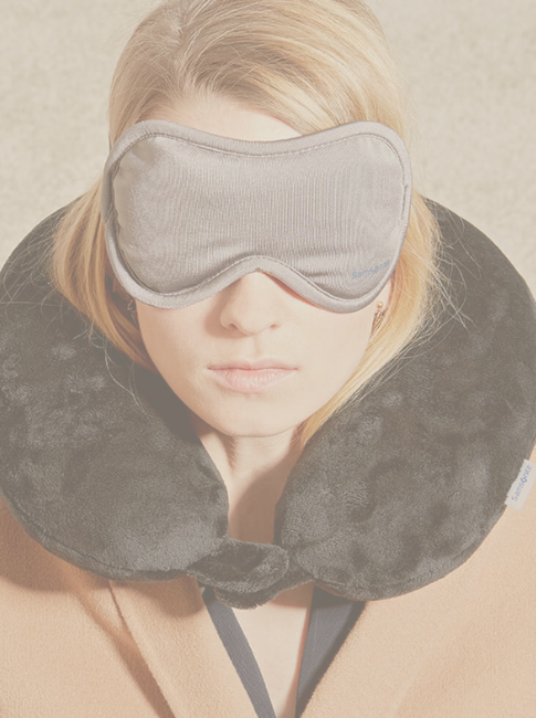 כרית טיסה כיסוי עיניים Samsonite (סמסונייט)