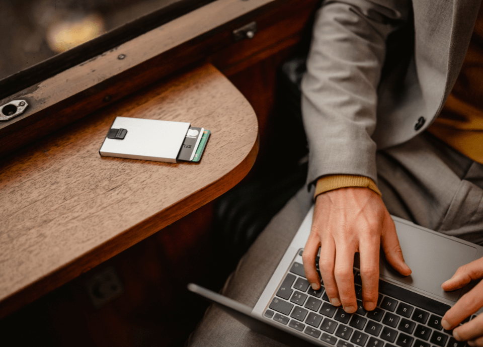 מבצעים Samsonite Israel