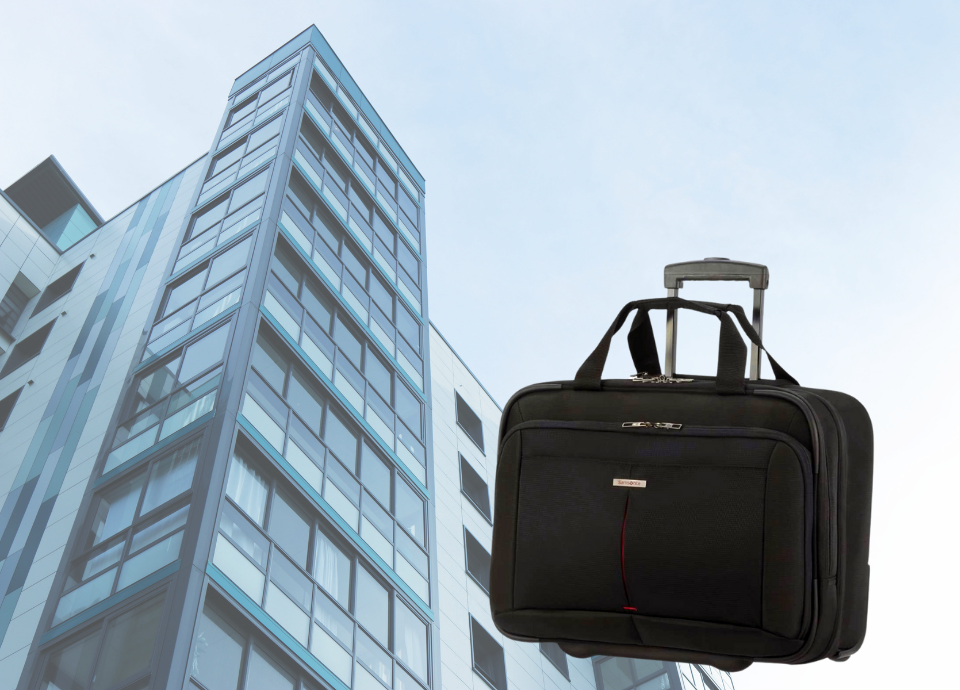 תיק על גלגלים של סמסונייט