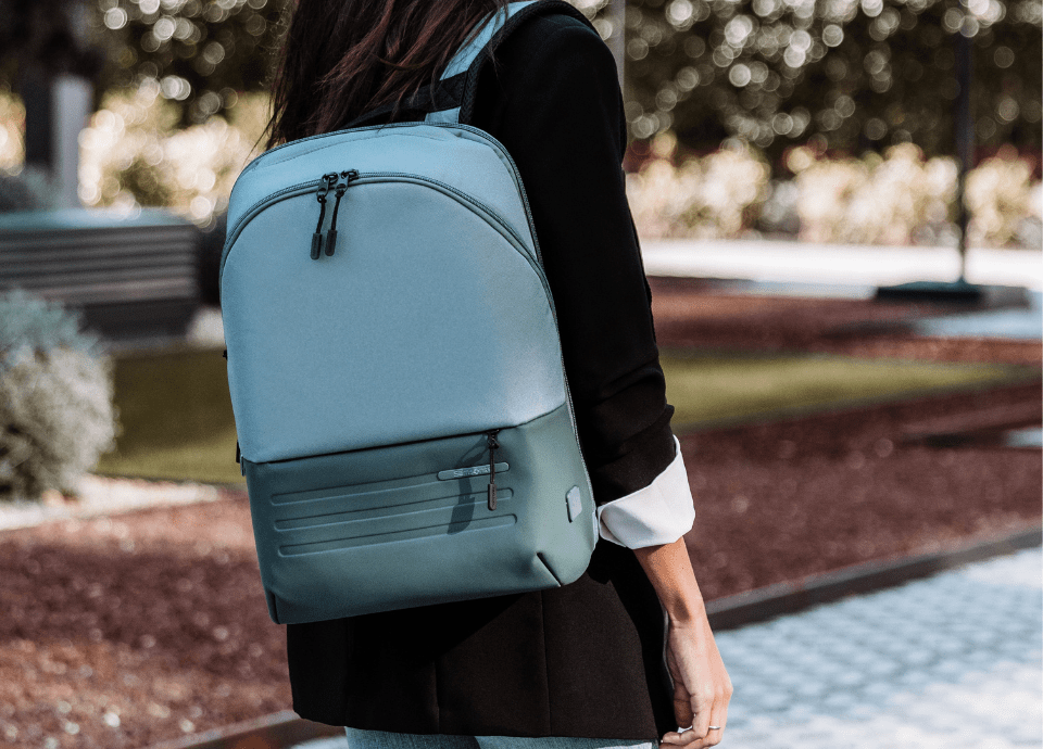 תיקי נשים סמסונייט